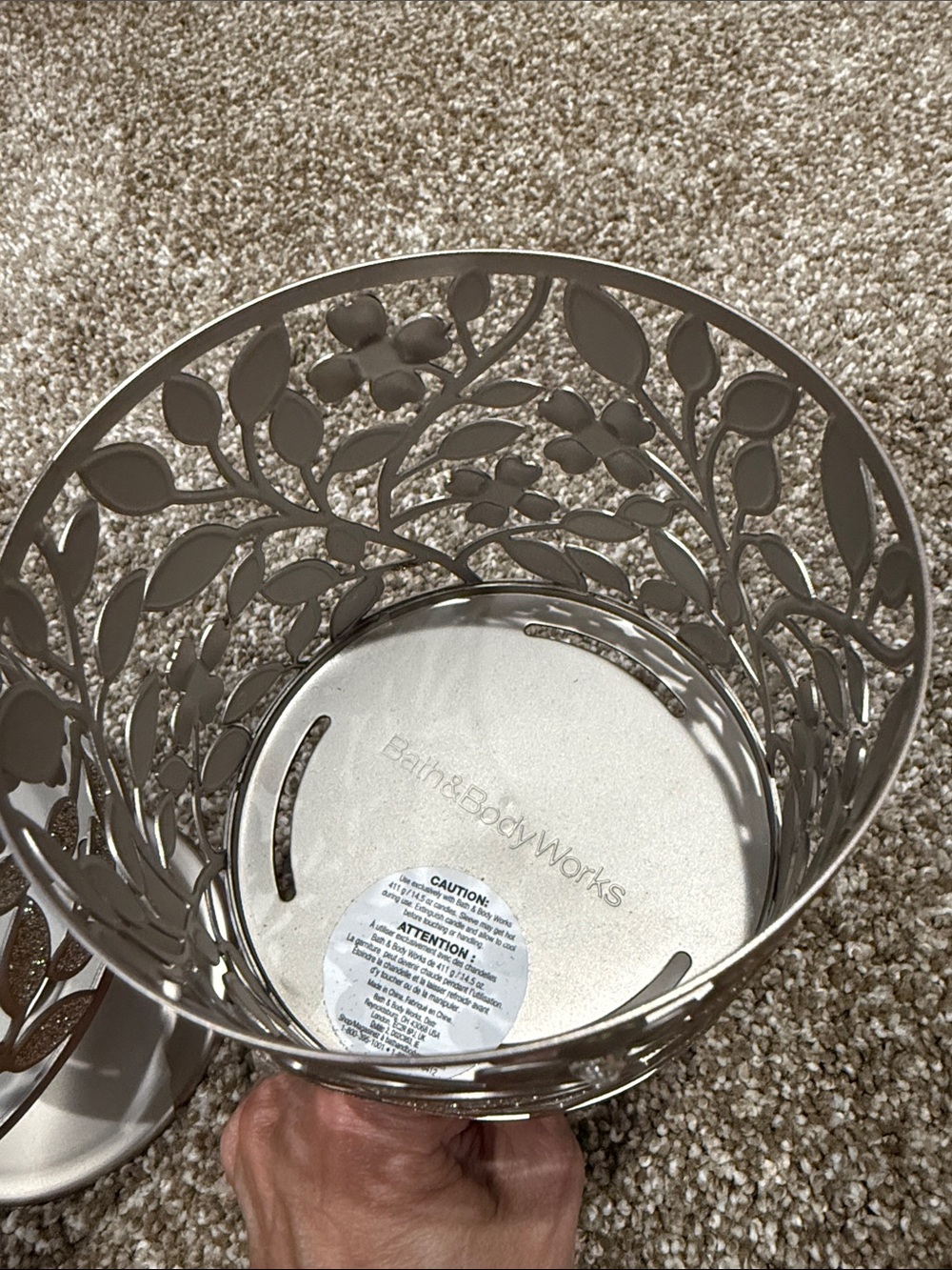(2) Bath & Body Works Decorative Metal Leaf Candle Holders – Silver - Picture 5 of 5